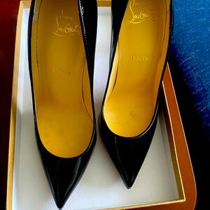 Gently used shoes like new no scuffs